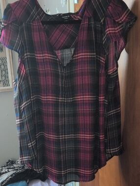 torrid Pink and Black Plaid Split V Cap Sleeve Blouse
